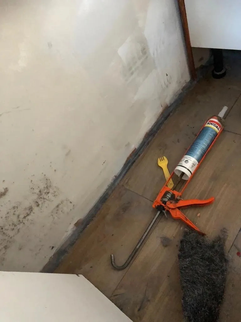 Gaps between floor to wall junctions