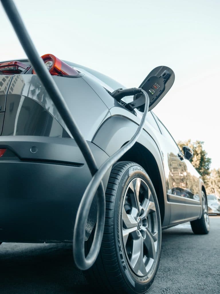 INSTALLING & TESTING EV CHARGING POINT 