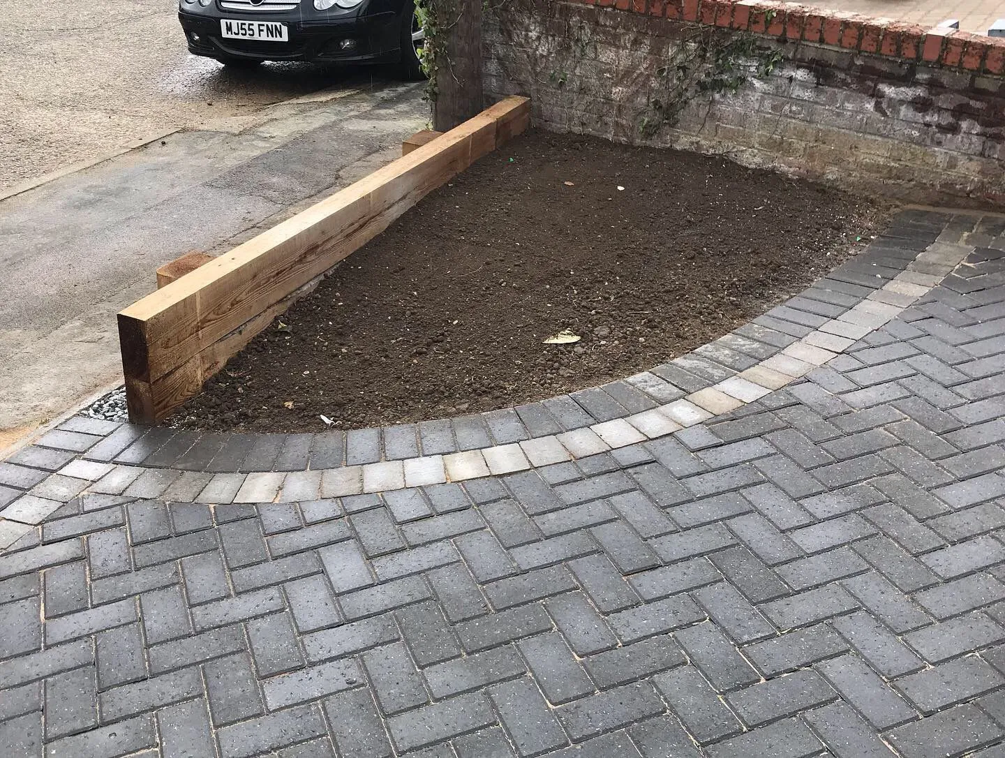 New Leaf Landscapes & Design