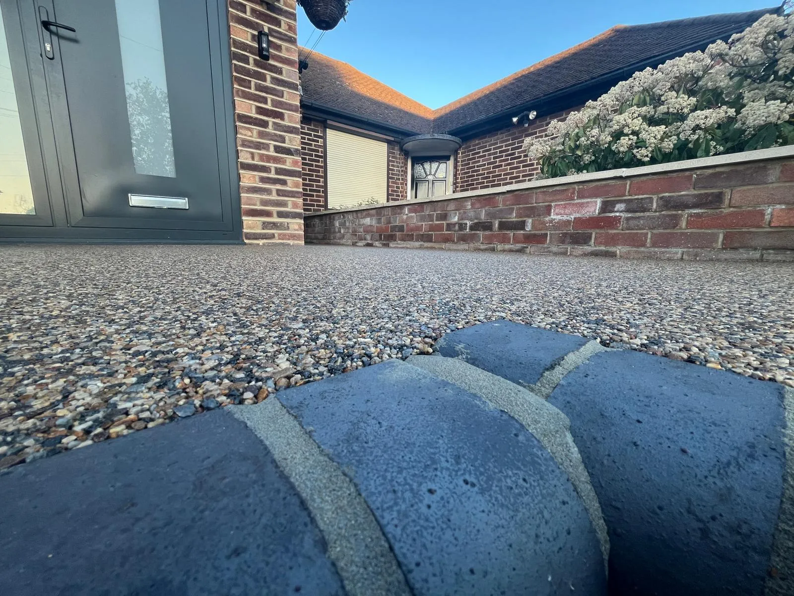 https://kw.webizdemo.com/resindriveways/wp-content/uploads/2026/06/driveways-3.webp