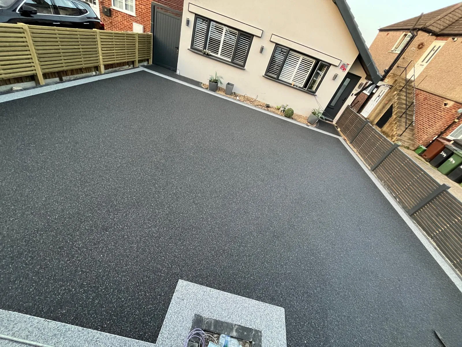 https://kw.webizdemo.com/resindriveways/wp-content/uploads/2026/06/resin-12.webp