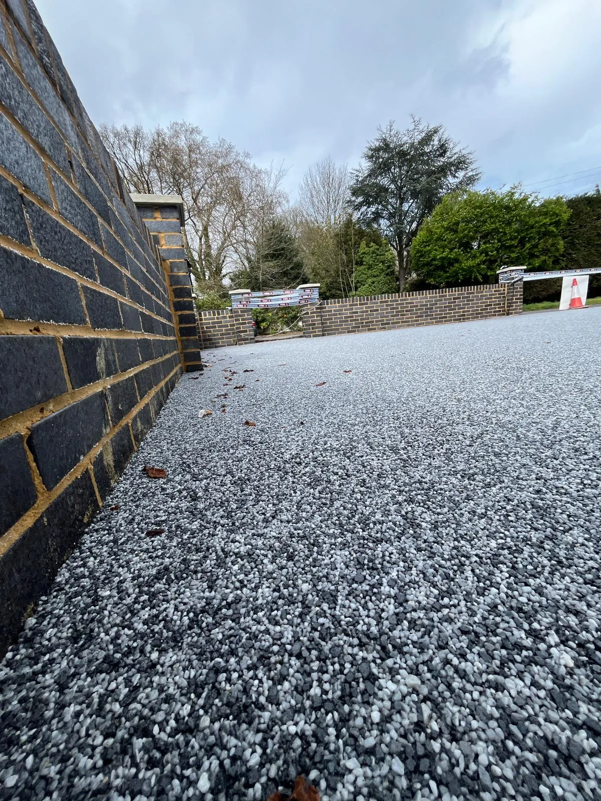 https://kw.webizdemo.com/resindriveways/wp-content/uploads/2026/06/resin-30.webp