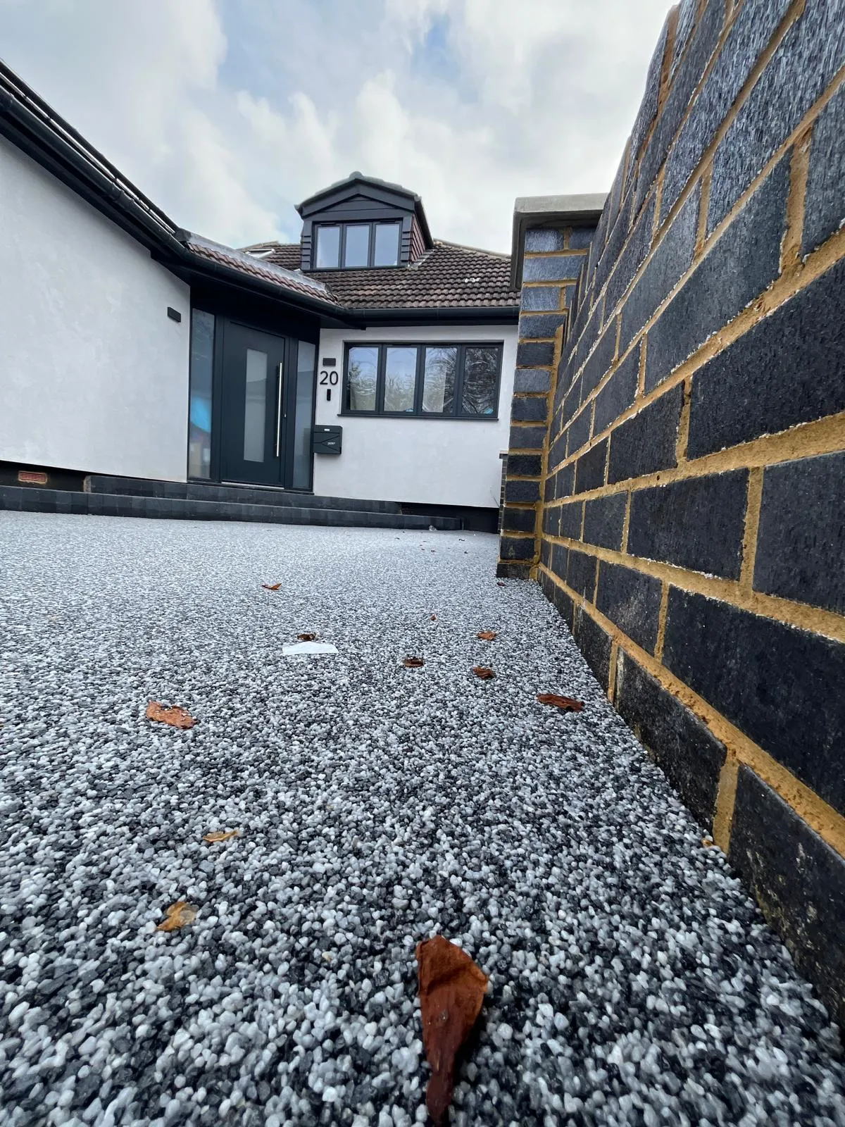 https://kw.webizdemo.com/resindriveways/wp-content/uploads/2026/06/resin-35.webp