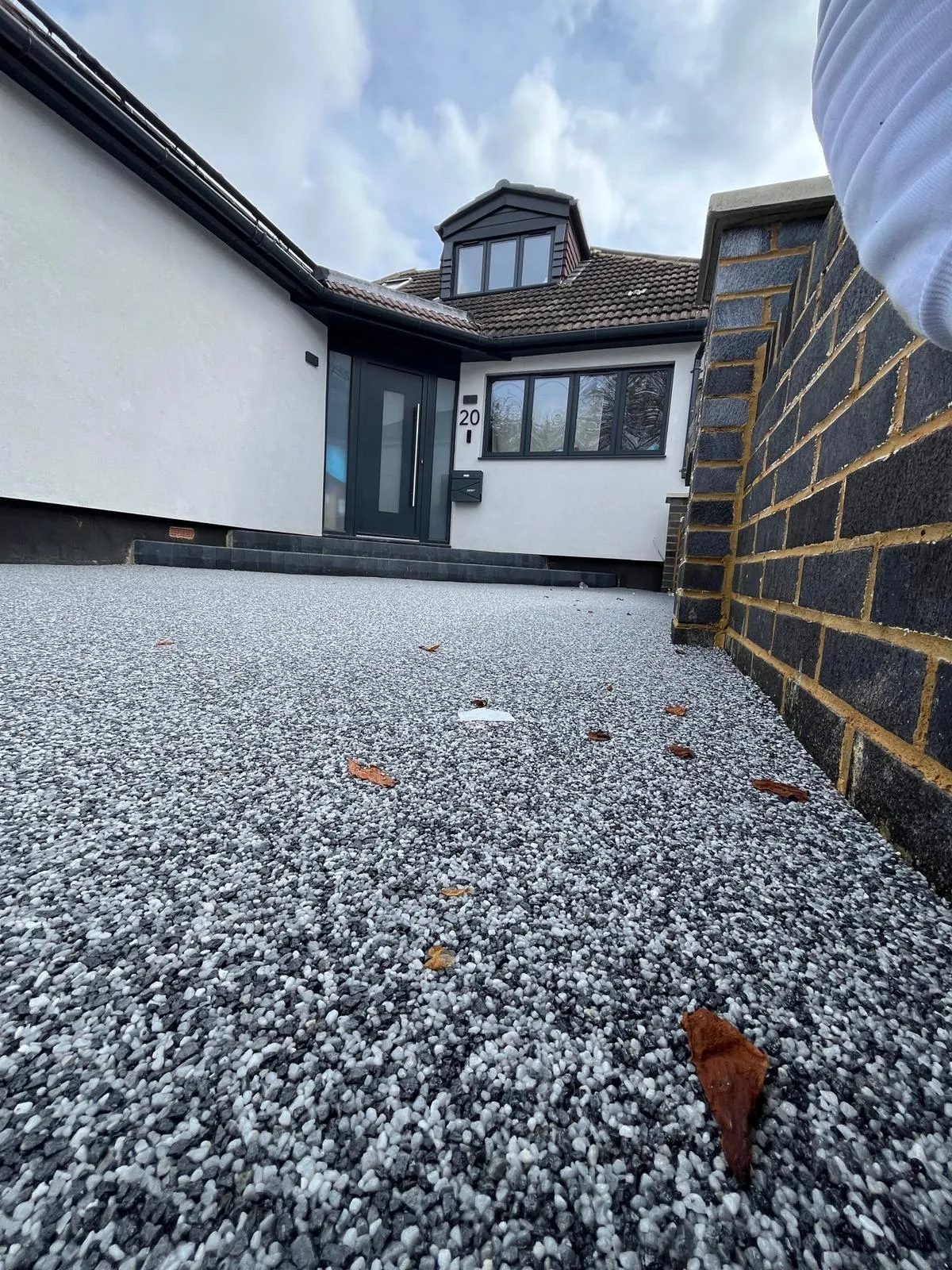 https://kw.webizdemo.com/resindriveways/wp-content/uploads/2026/06/resin-37.webp