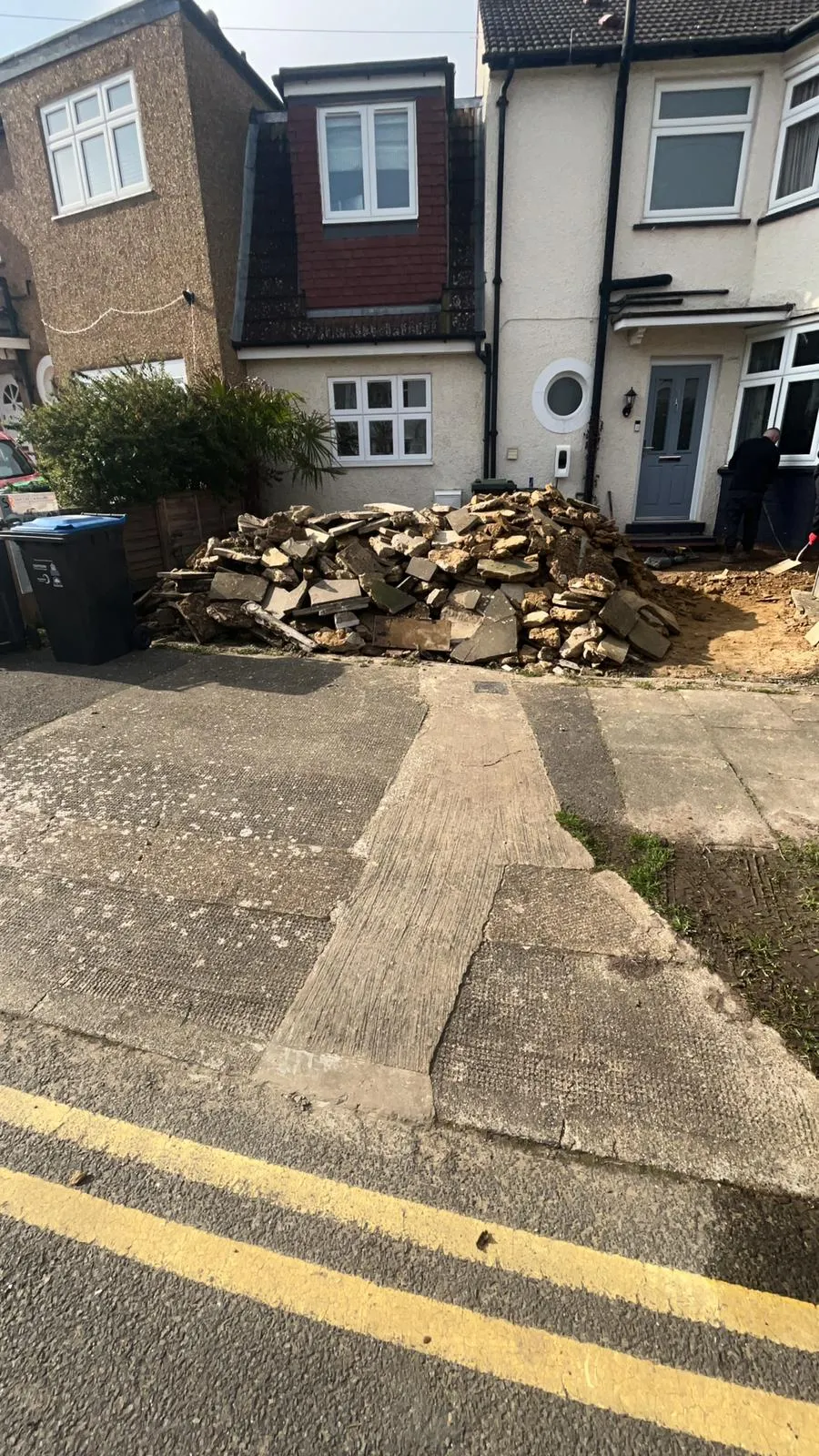 https://kw.webizdemo.com/resindriveways/wp-content/uploads/2026/06/resin-4.webp