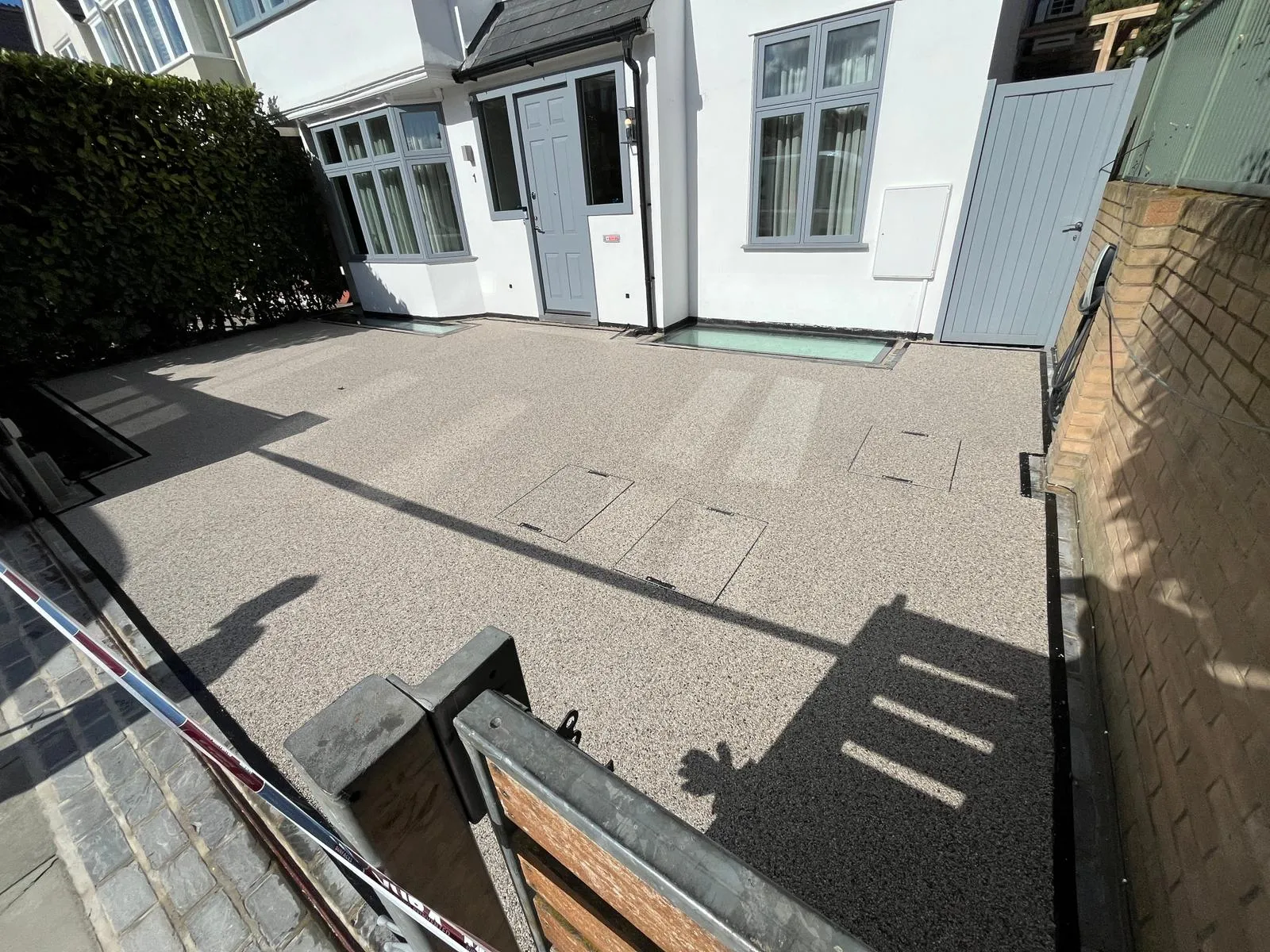 https://kw.webizdemo.com/resindriveways/wp-content/uploads/2026/06/resin-46.webp