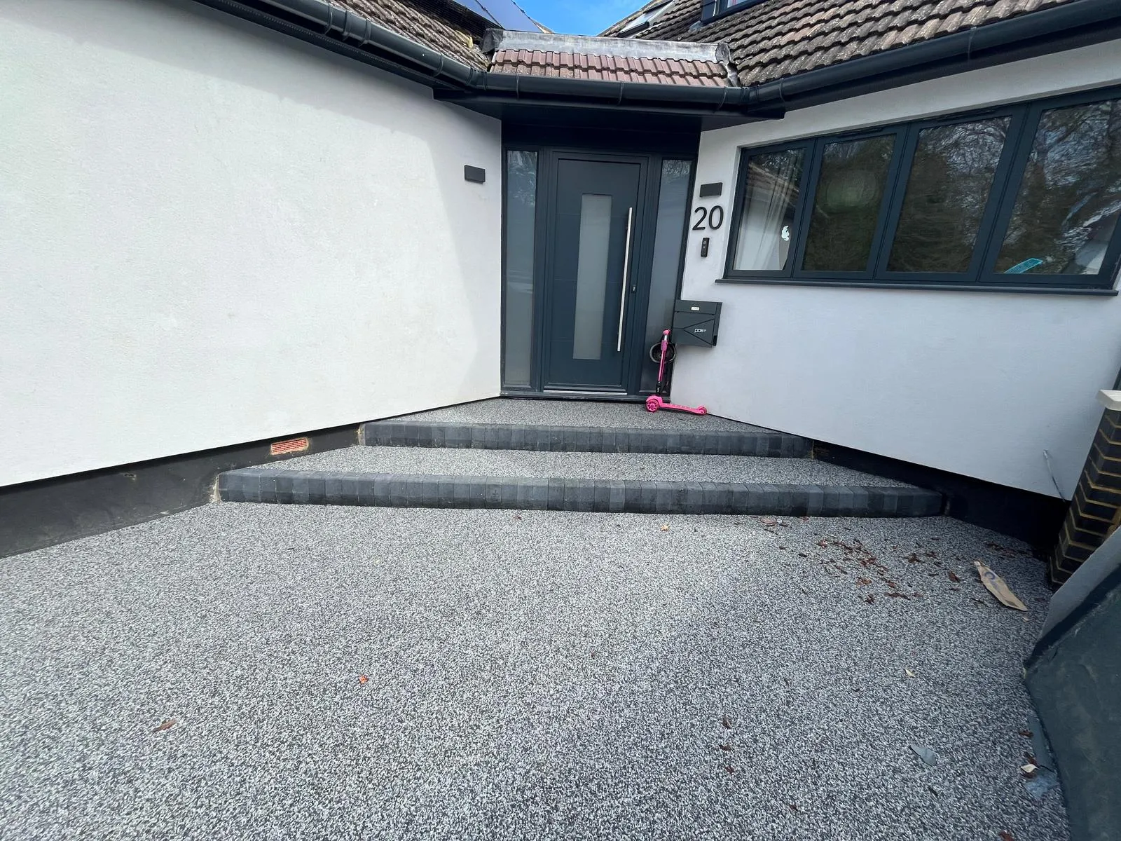 https://kw.webizdemo.com/resindriveways/wp-content/uploads/2026/06/resin-5.webp