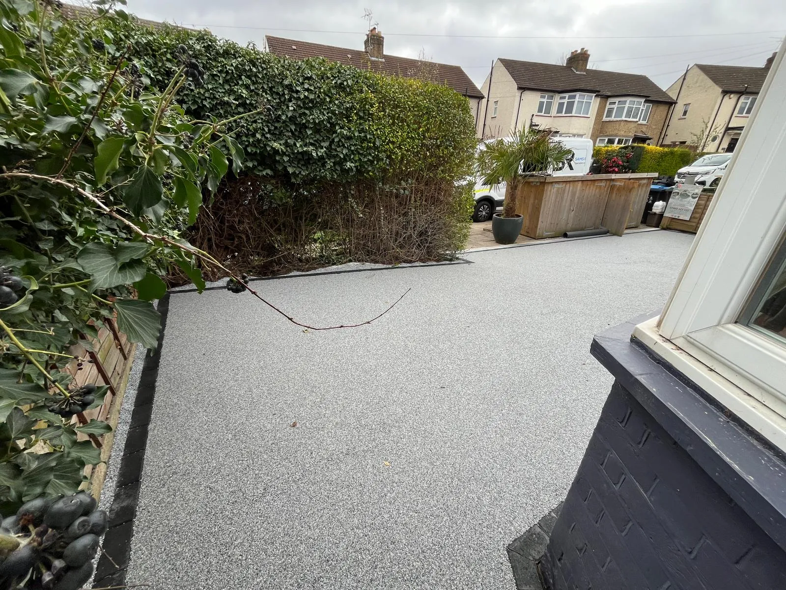 https://kw.webizdemo.com/resindriveways/wp-content/uploads/2026/06/resin-55.webp