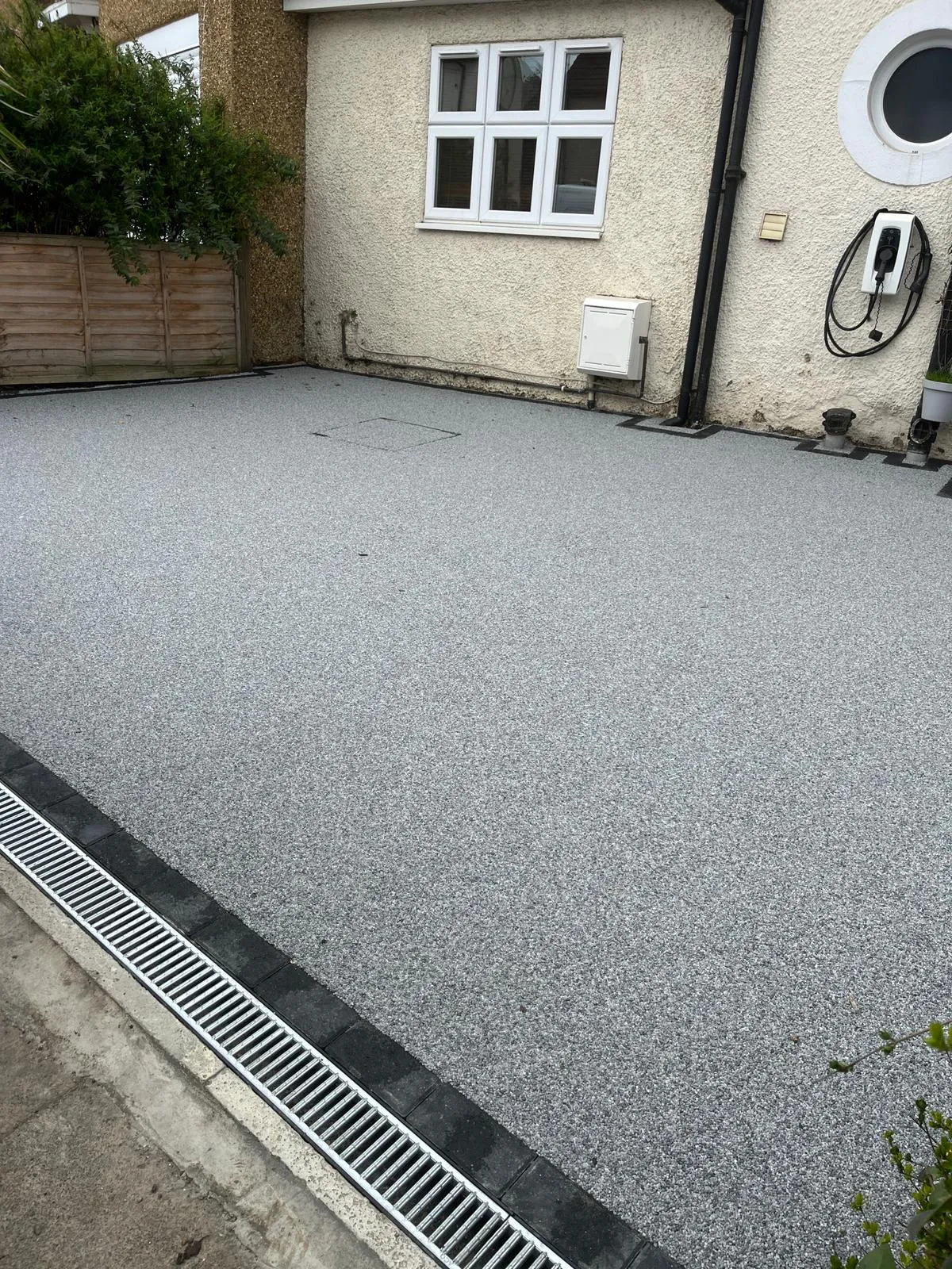 https://kw.webizdemo.com/resindriveways/wp-content/uploads/2026/06/resin-57.webp