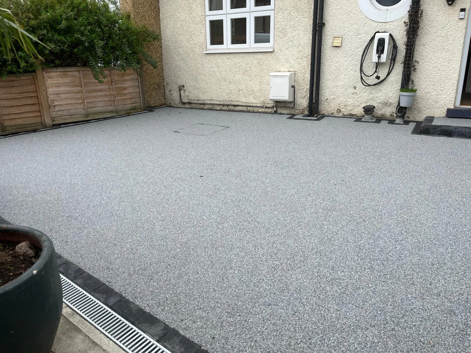 https://kw.webizdemo.com/resindriveways/wp-content/uploads/2026/06/resin-58.webp