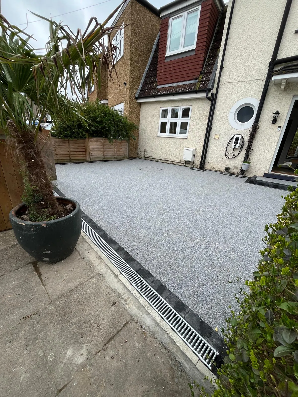 https://kw.webizdemo.com/resindriveways/wp-content/uploads/2026/06/resin-59.webp