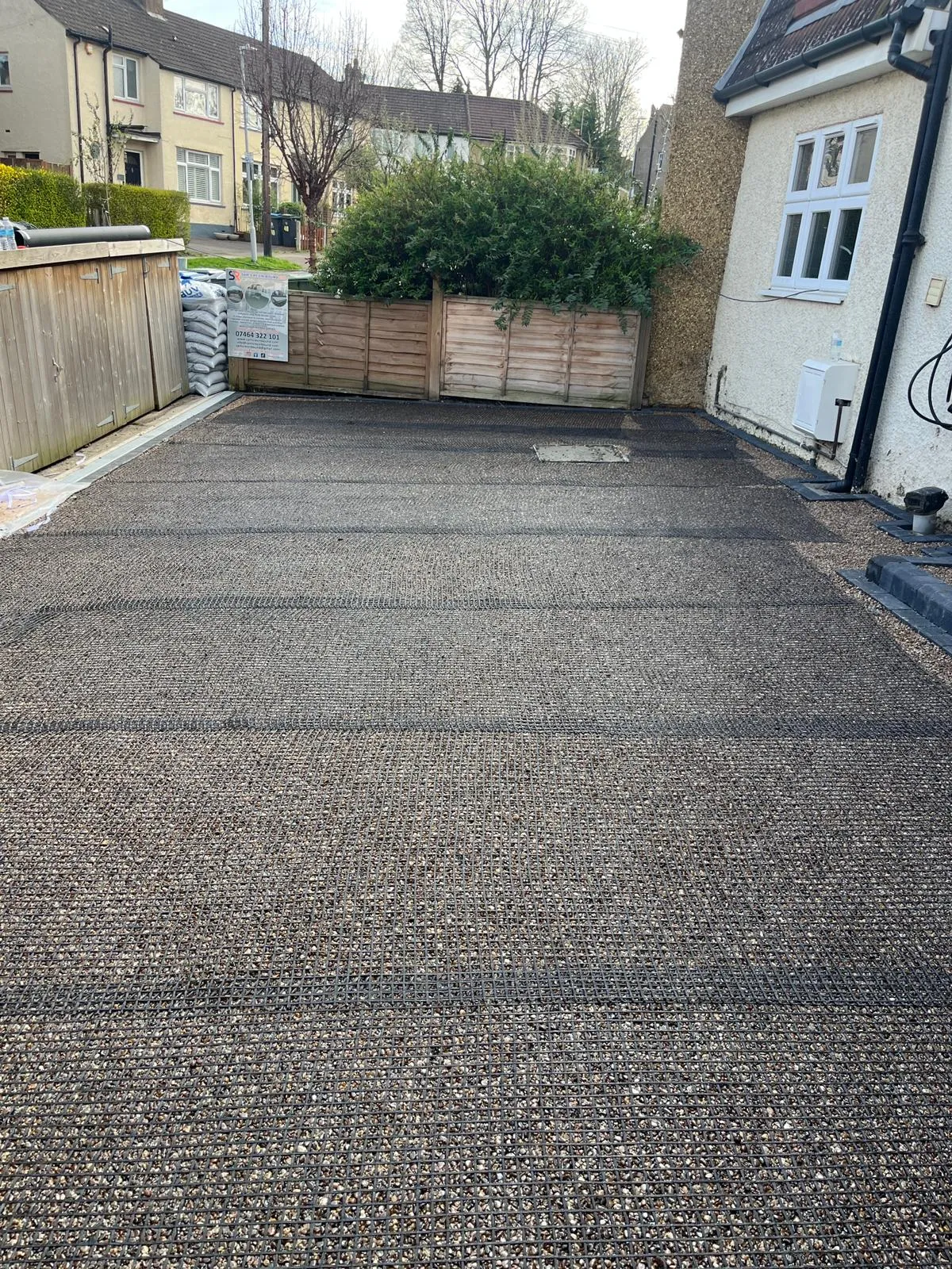 https://kw.webizdemo.com/resindriveways/wp-content/uploads/2026/06/resin-64.webp