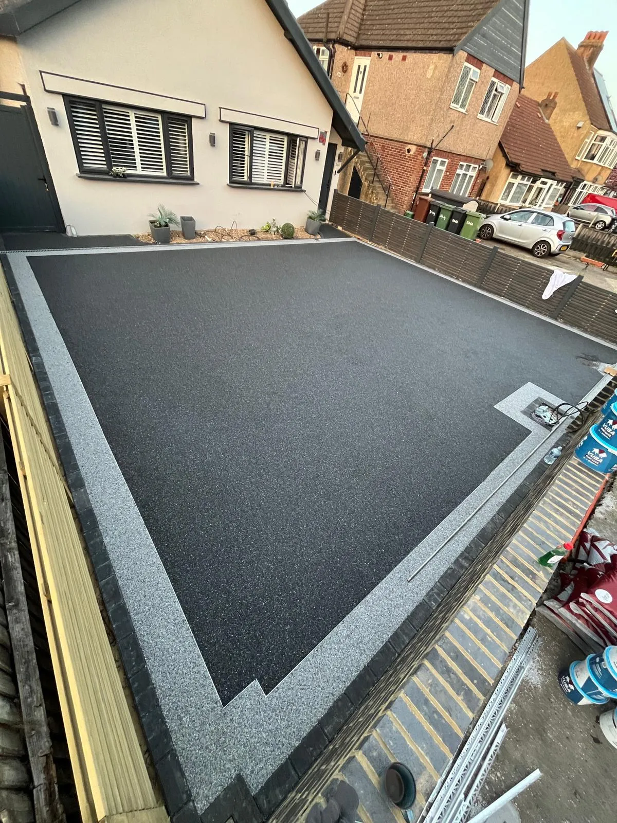 https://kw.webizdemo.com/resindriveways/wp-content/uploads/2026/06/resin-9.webp