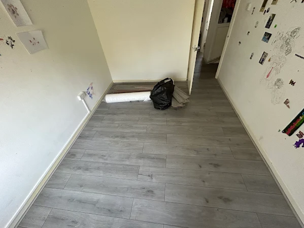 https://kw.webizdemo.com/sinclairenovations/wp-content/uploads/2026/06/flooring-10.webp