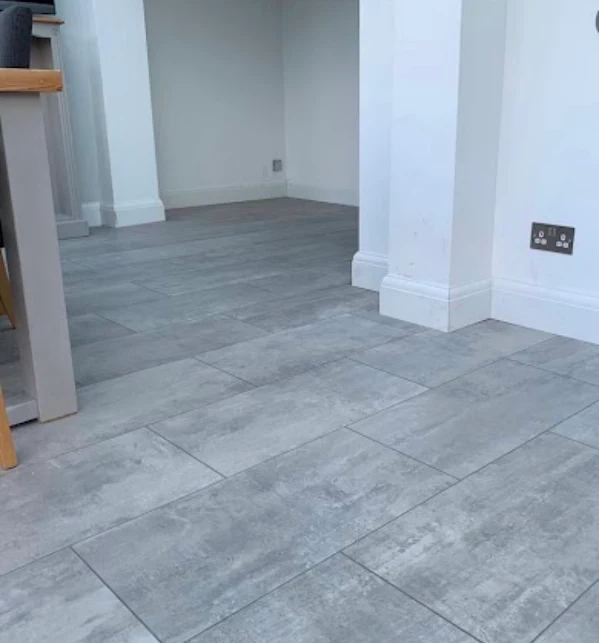 https://kw.webizdemo.com/sinclairenovations/wp-content/uploads/2026/06/flooring-3.webp