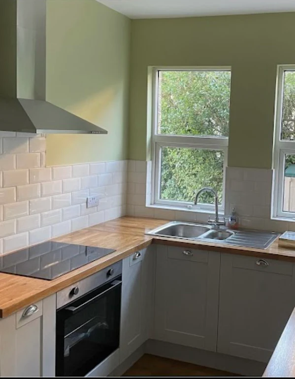 https://kw.webizdemo.com/sinclairenovations/wp-content/uploads/2026/06/kitchen-3.webp